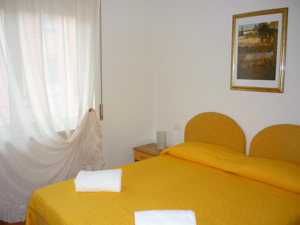 Casa Vacanze Le Terrazze Verona Szoba fotó
